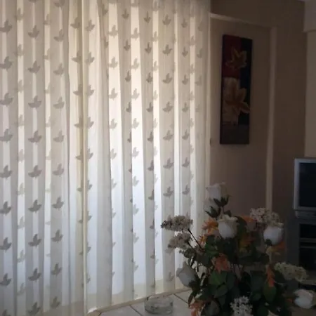 Apt 10 Min Walk To Main Beach, - Dvh *